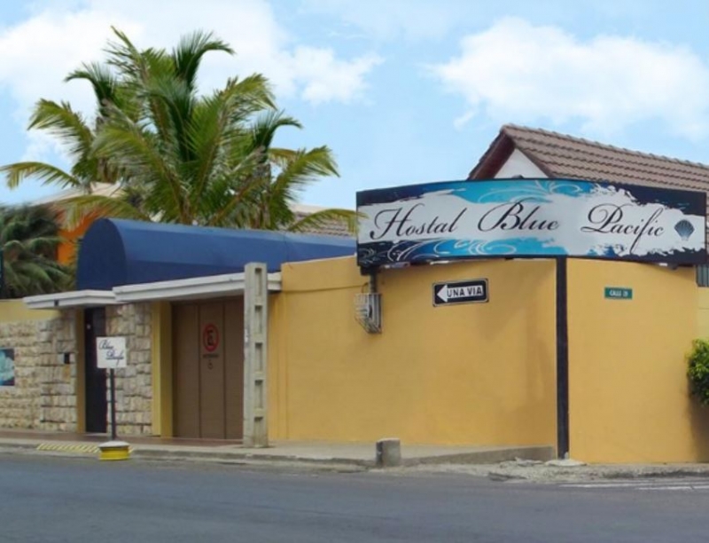 Hostal Blue Pacific